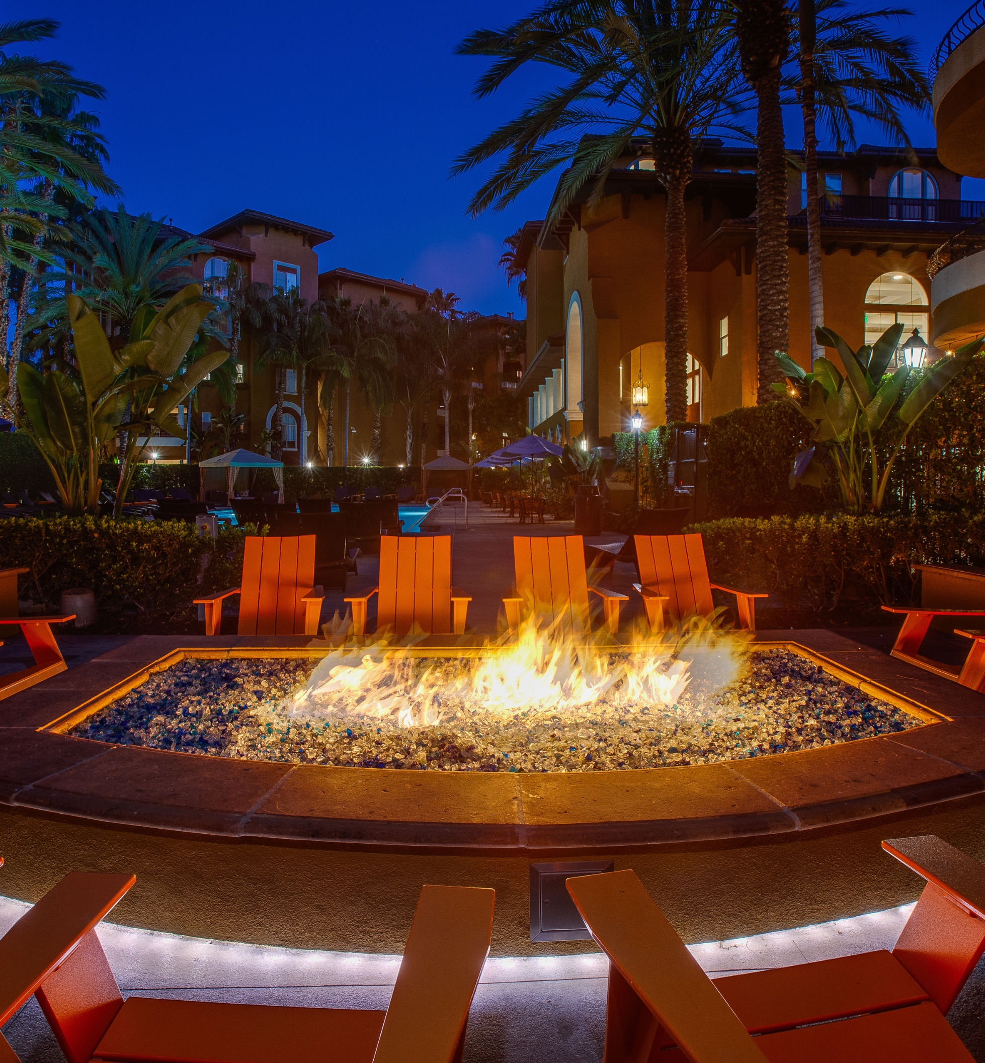 Palazzo East – Los Angeles, CA – Outdoor Firepit